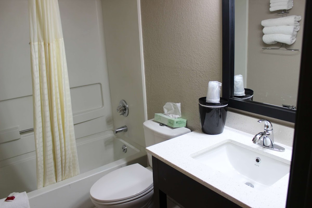 Super 8 by Wyndham Grand Rapids/Wyoming photo 3