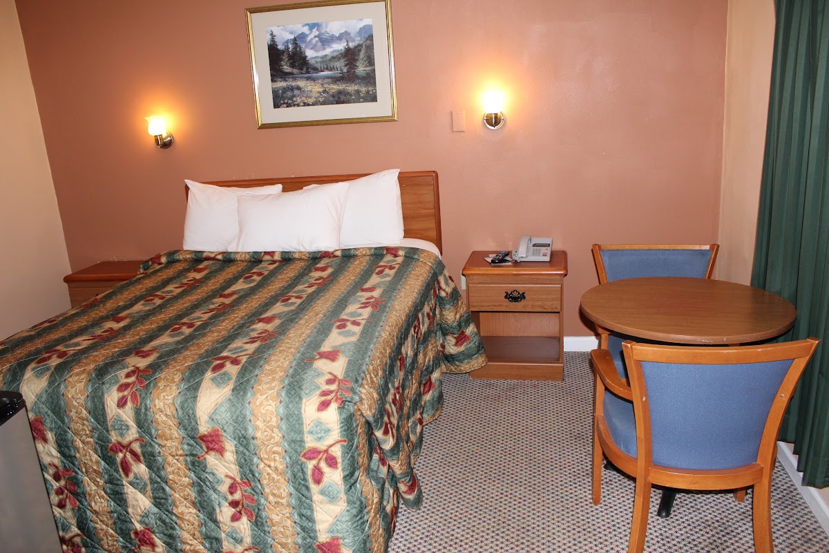 Budget Inn of Lynchburg and Bedford photo 2