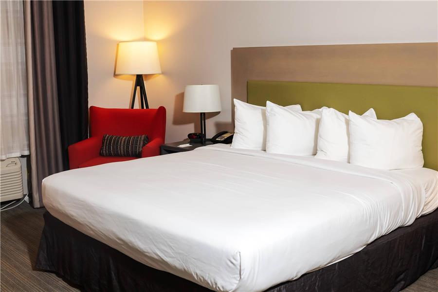 Country Inn & Suites by Radisson, Erie, PA photo 3