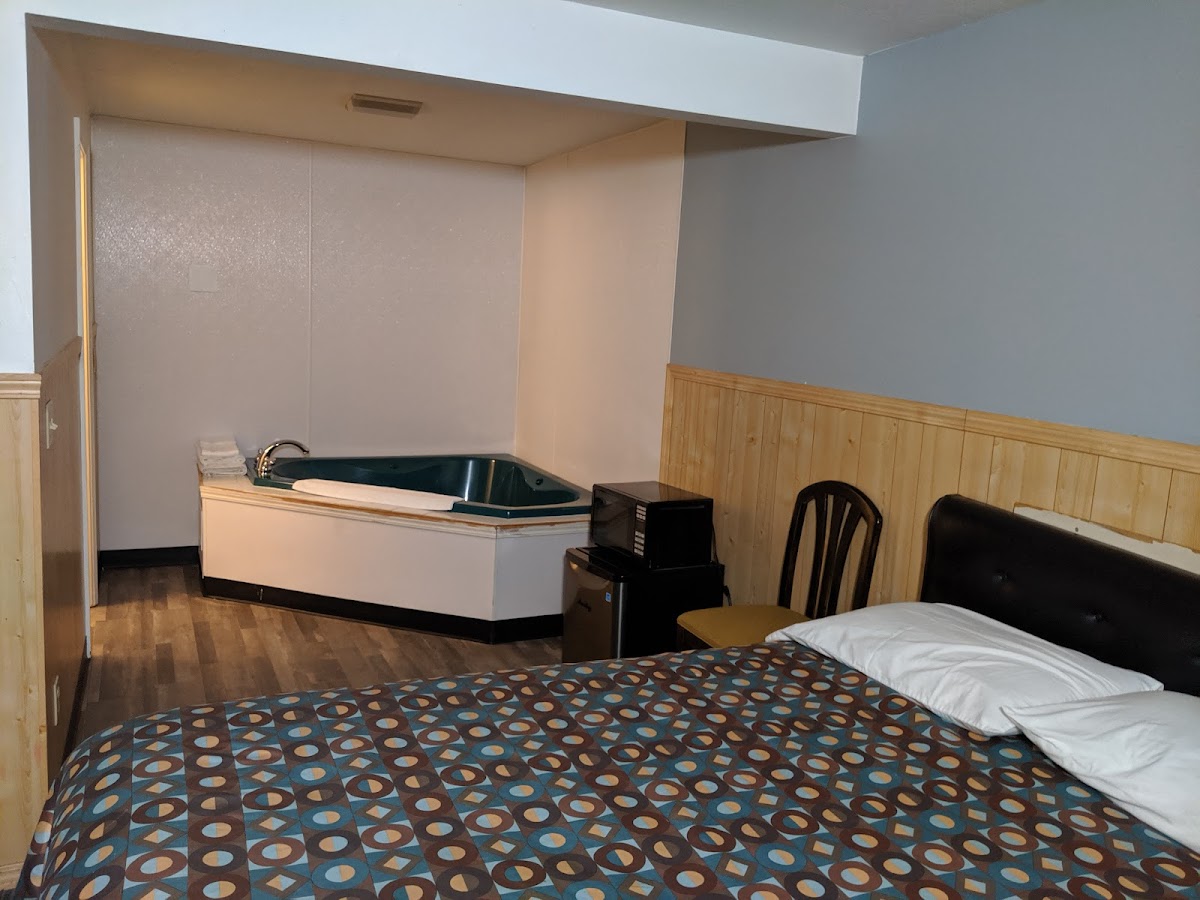 Kings Row Inn photo 2