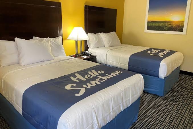 Ramada by Wyndham New Orleans photo 2
