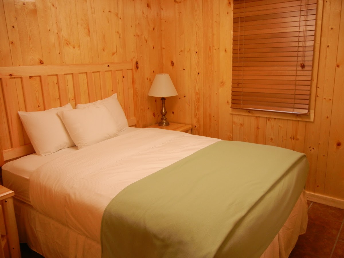 Montauk Lodge photo 2