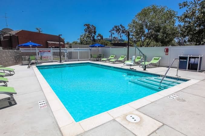 Holiday Inn Express Mira Mesa-San Diego photo 3