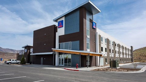 Studio 6 Mccarran, NV - Sparks - Tahoe - Reno Industrial Center