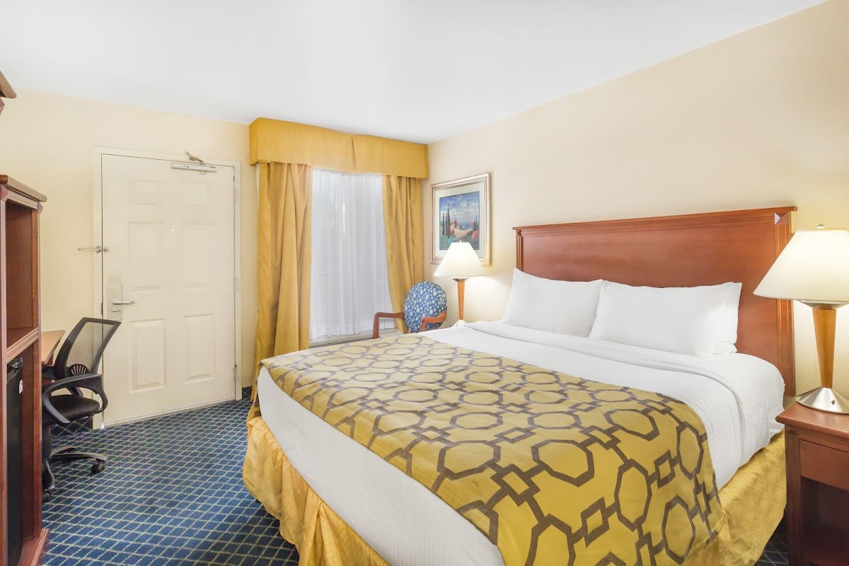 Baymont by Wyndham Flagstaff photo 2