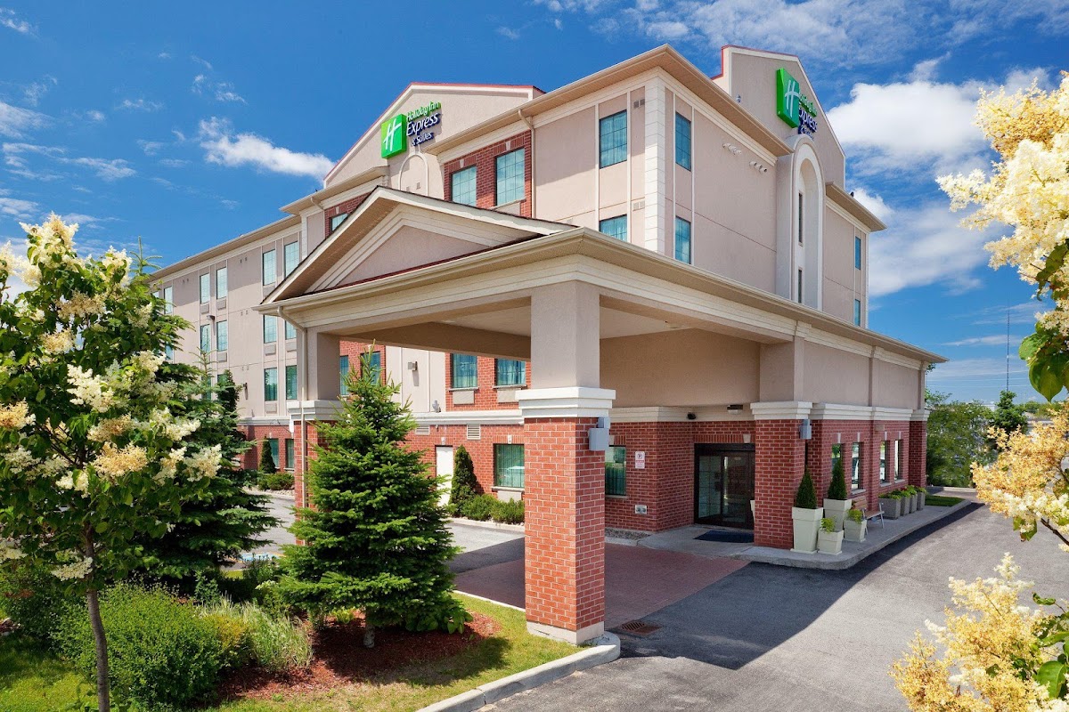 Holiday Inn Express & Suites Barrie by IHG