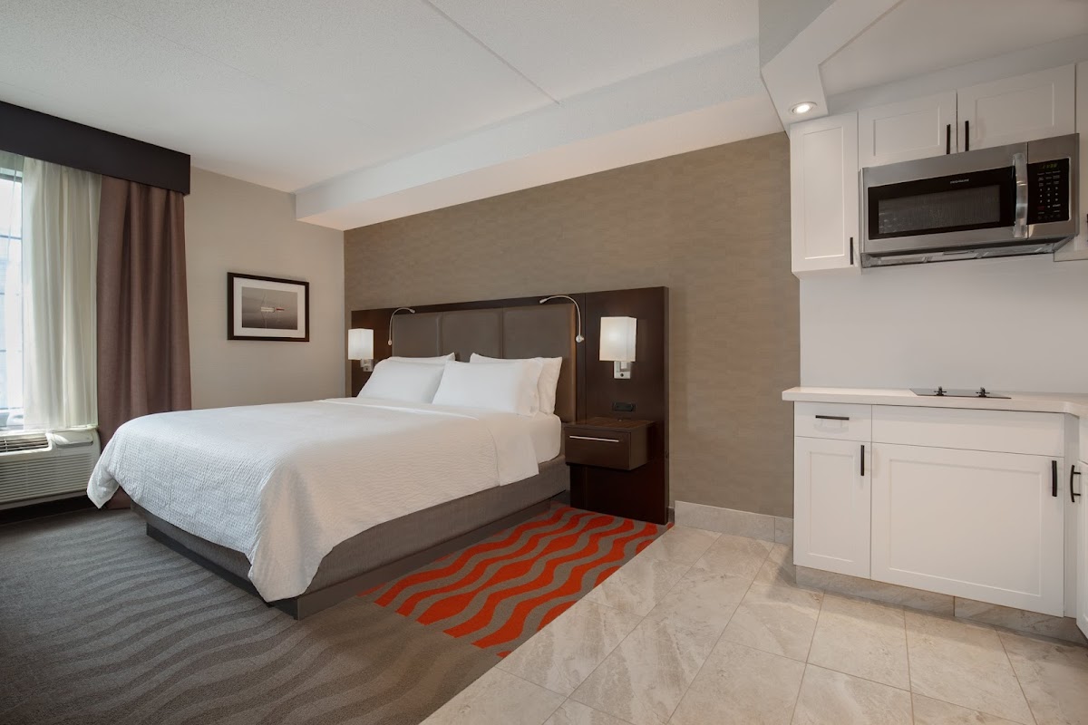 Holiday Inn Express & Suites Barrie by IHG photo 2