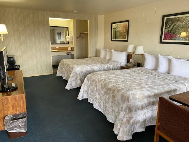 Orland Inn photo 2
