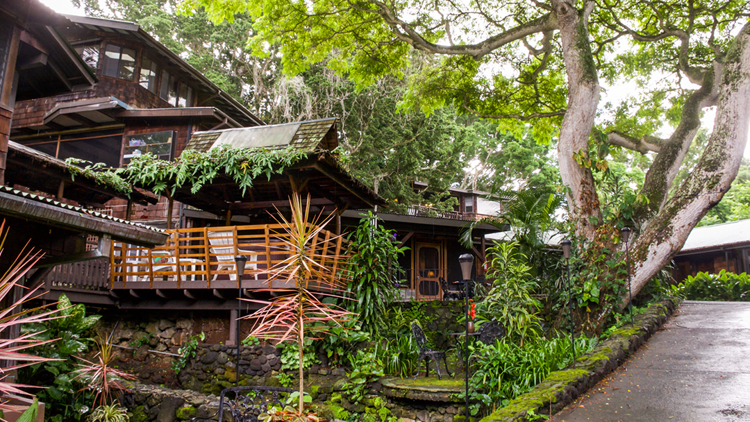 Hale Maluhia Country Inn (House of Peace)