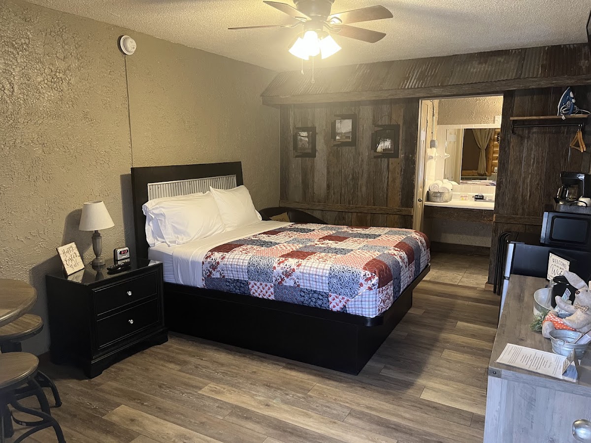 Lincoln Lodge & Campground photo 2