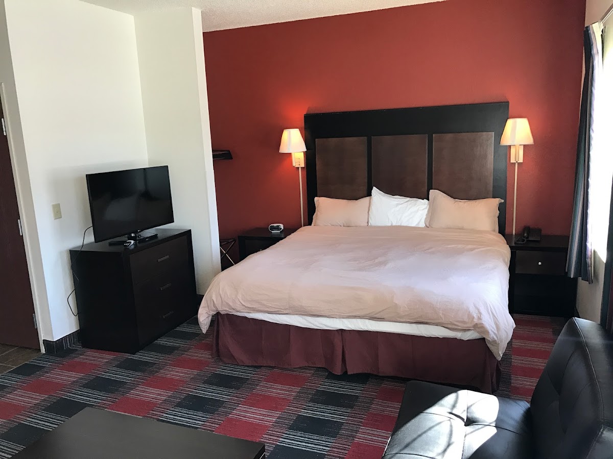 Sandalwood Studios & Suites photo 2