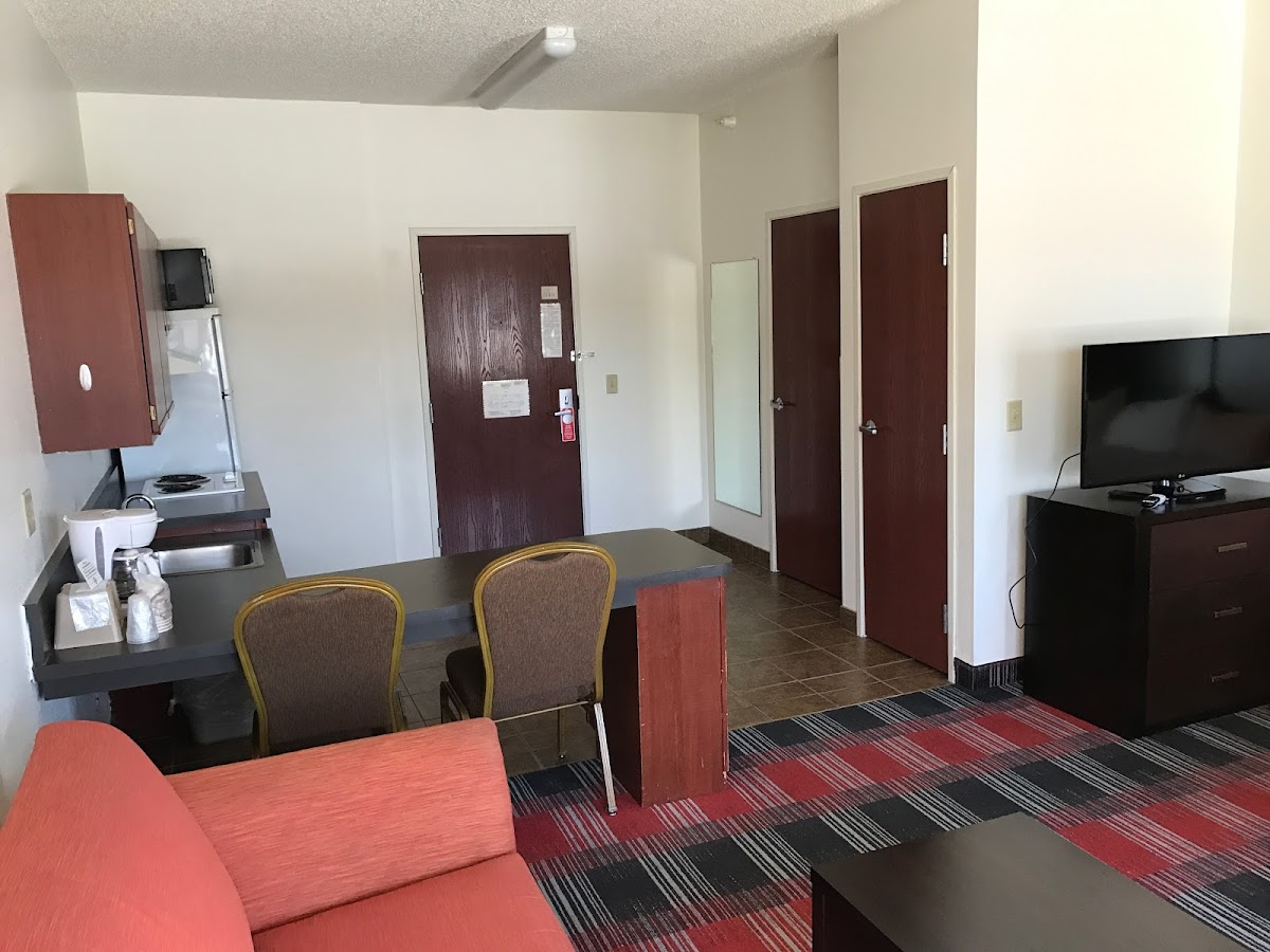 Sandalwood Studios & Suites photo 3