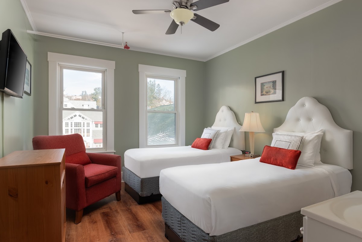 Thayers Inn Hotel photo 2