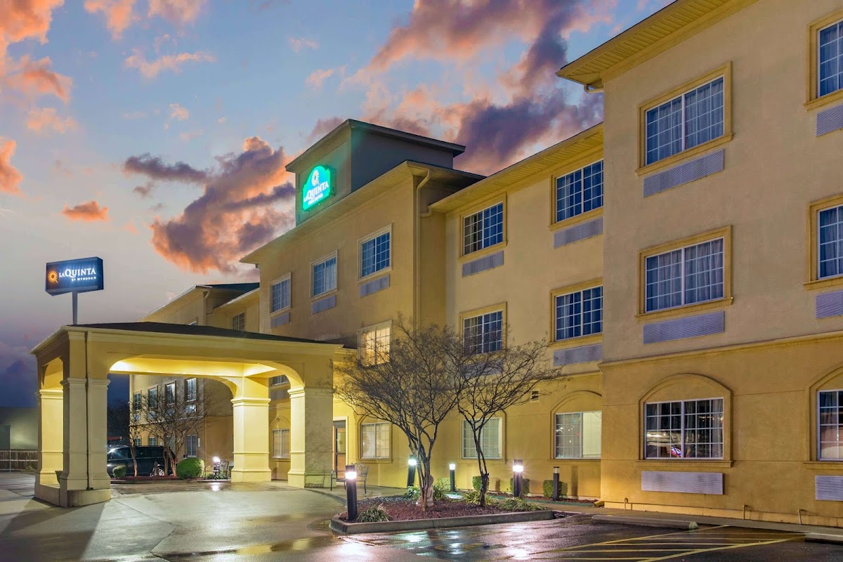 La Quinta Inn & Suites by Wyndham Fort Smith