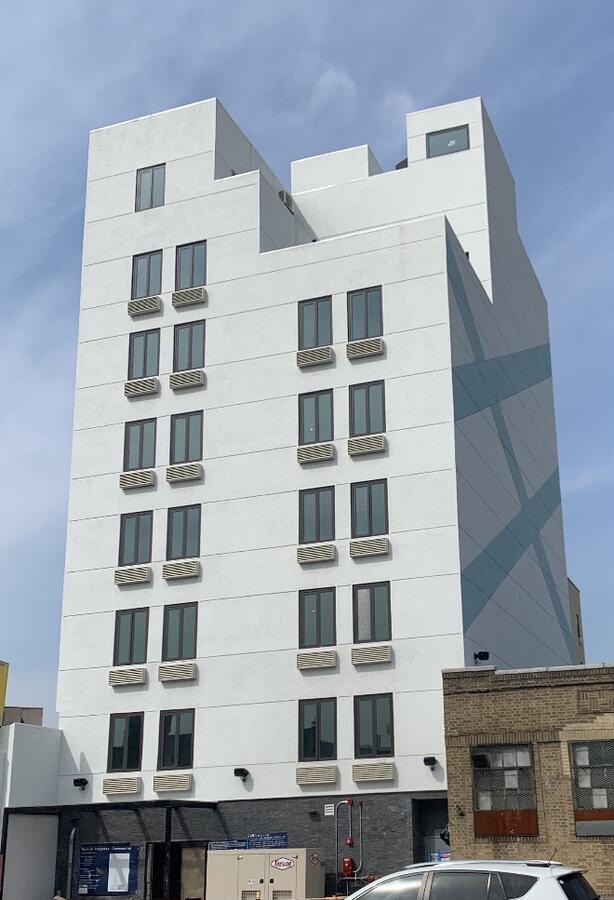 Hotel Ninety Five Fordham / St. Barnabas Hospital