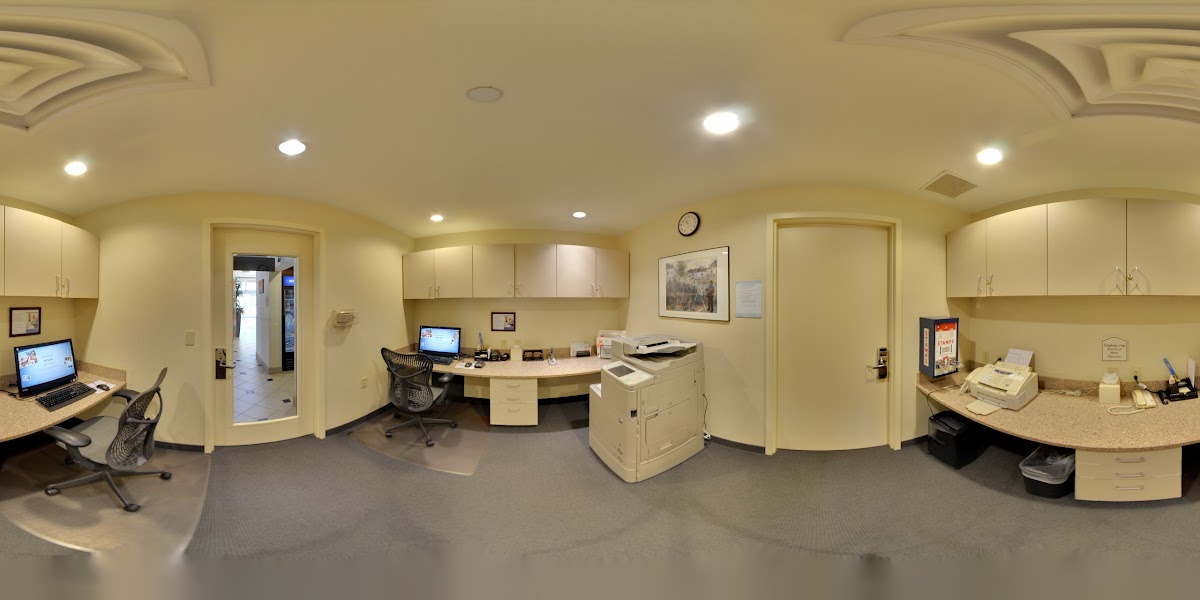 Hilton Garden Inn Fairfax photo 2