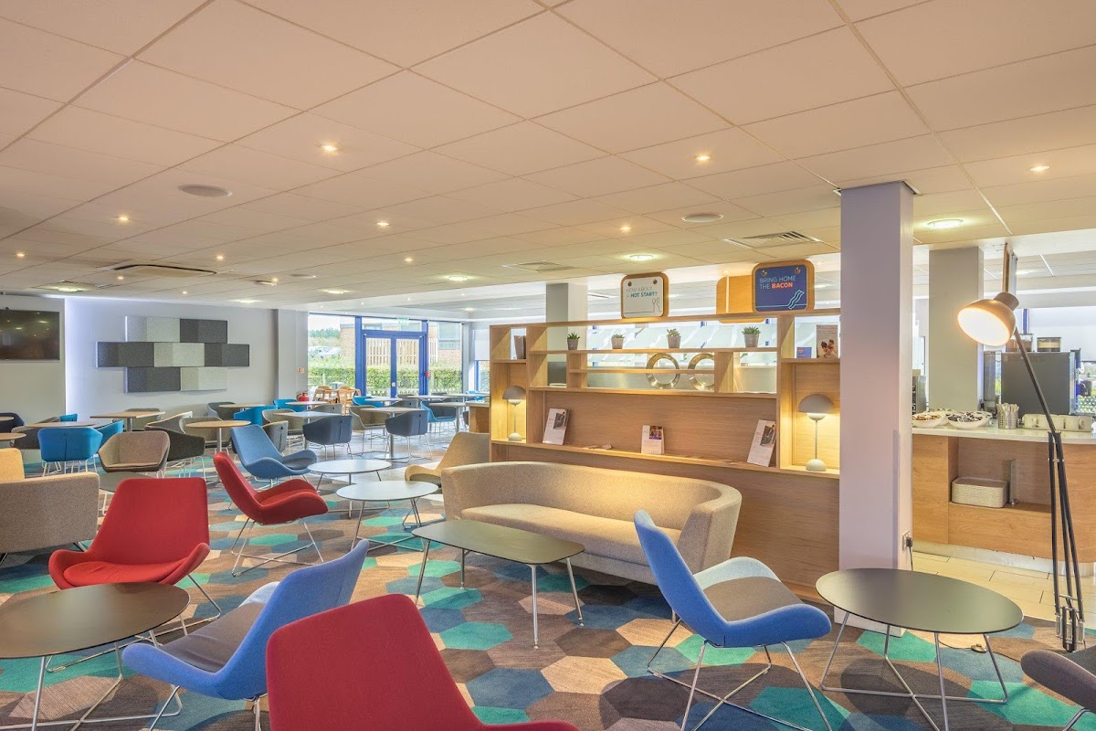 Holiday Inn Express Kettering by IHG photo 2