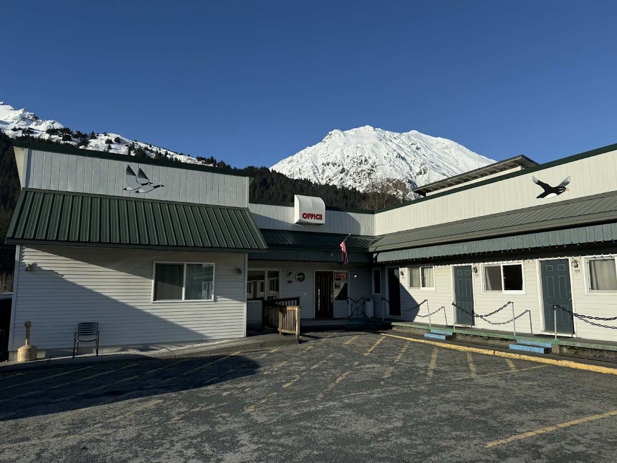 Marina Motel