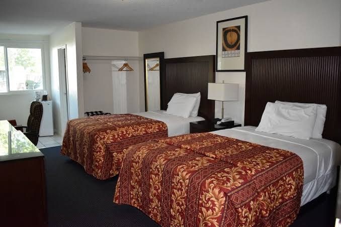 Valley Hotel photo 2