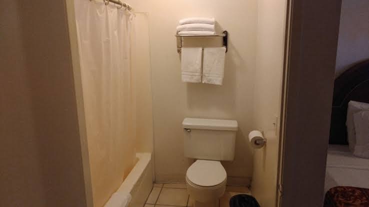 Valley Hotel photo 3