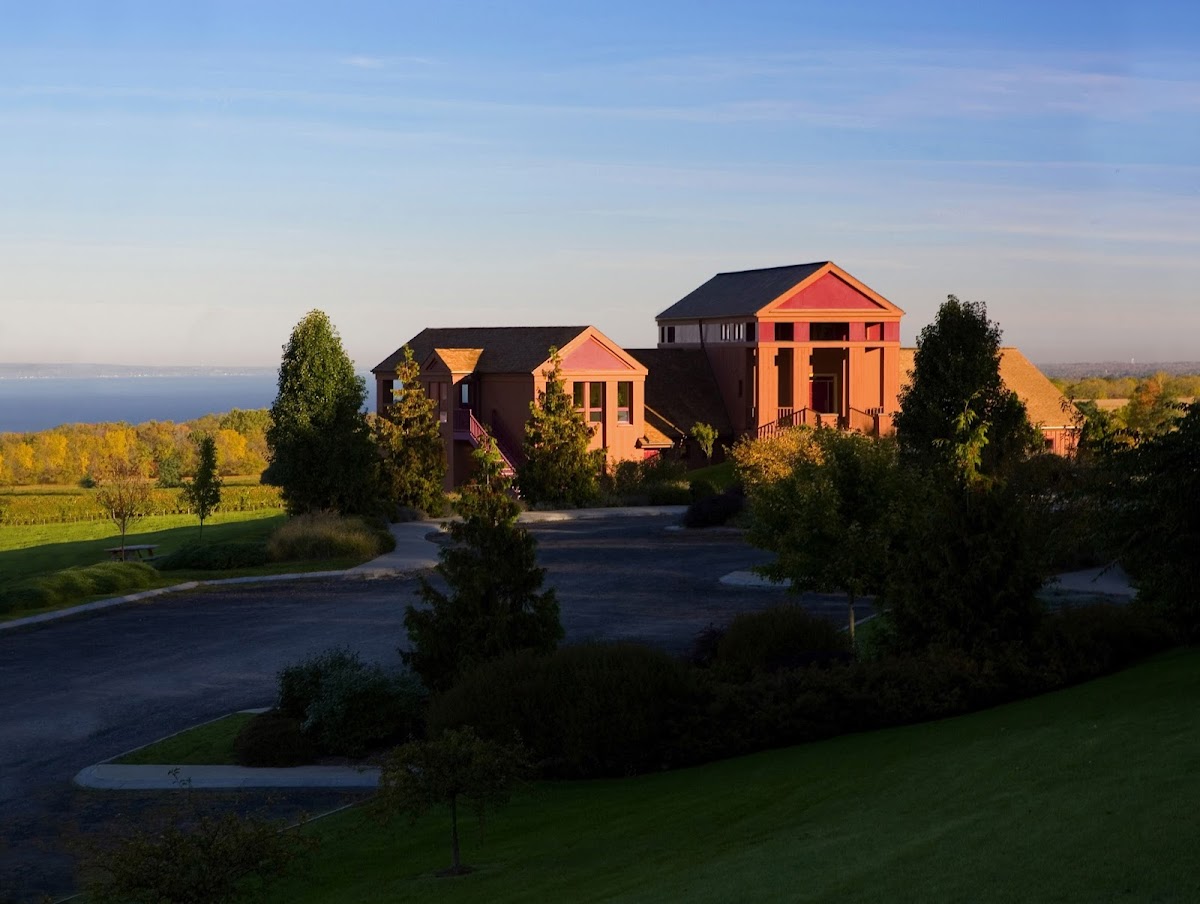 Lamoreaux Landing Wine Cellars