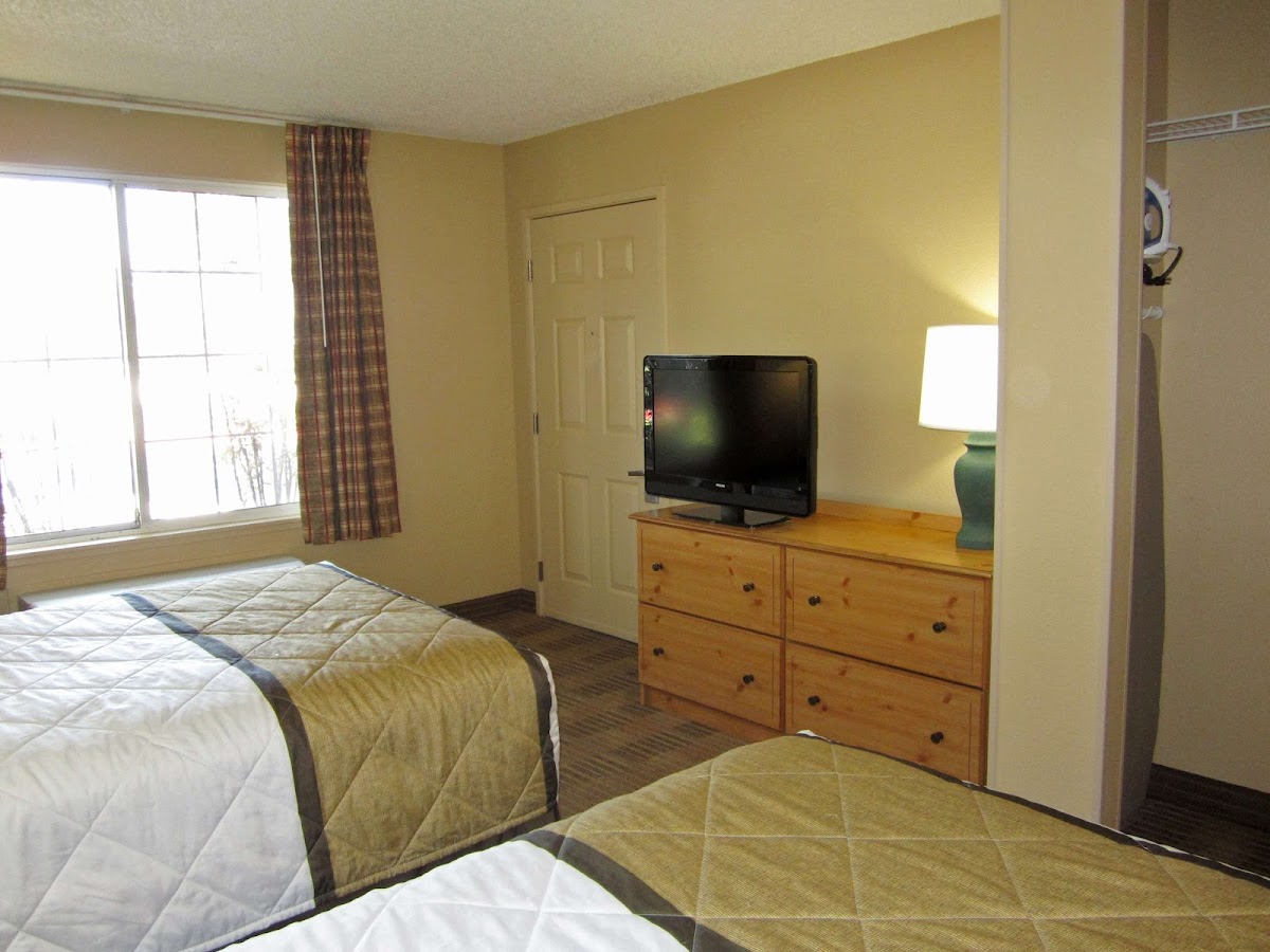 Extended Stay America Select Suites- Atlanta - Cumberland Mall photo 3