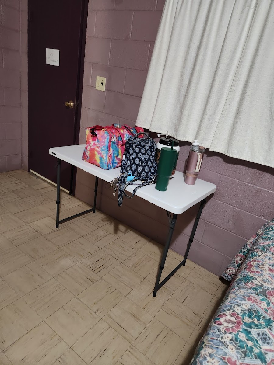 Easter's Lakeside Motel photo 3
