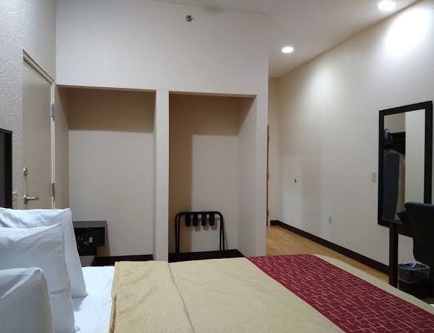 Red Roof Inn Ocala photo 3