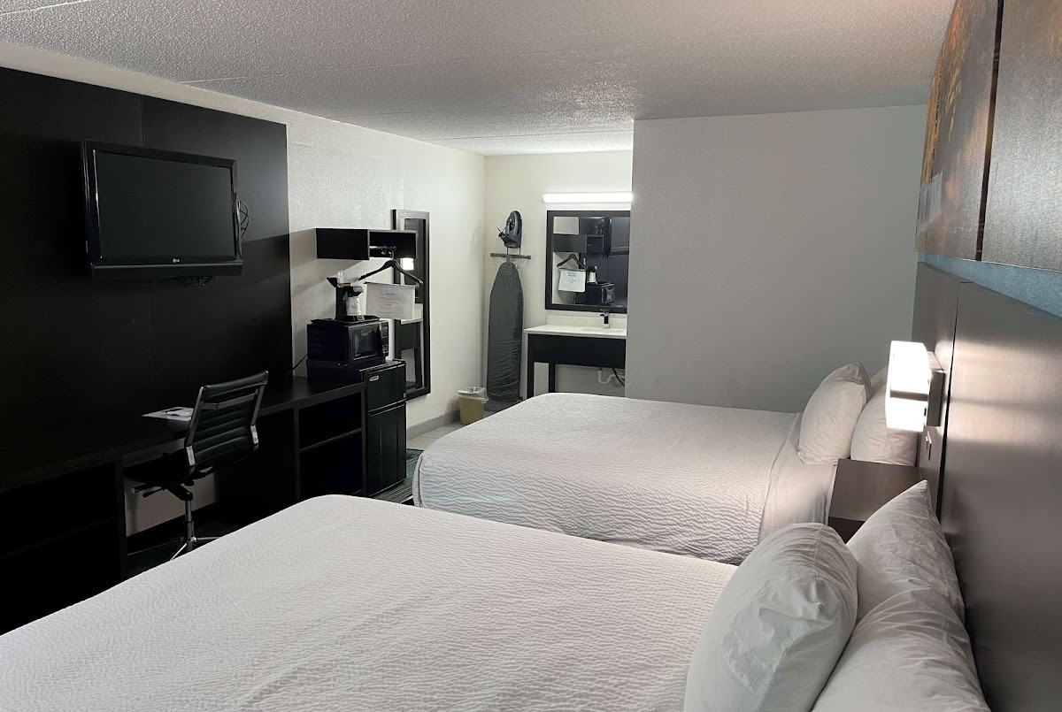 Days Inn by Wyndham Calhoun GA I-75 and US-41 photo 2