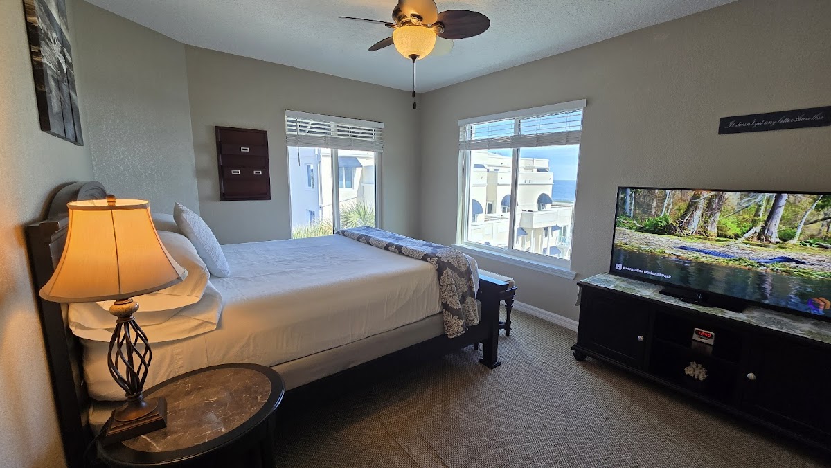 Royal Mansions Resort photo 2