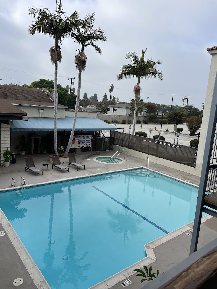 Brookhurst Plaza Inn photo 3