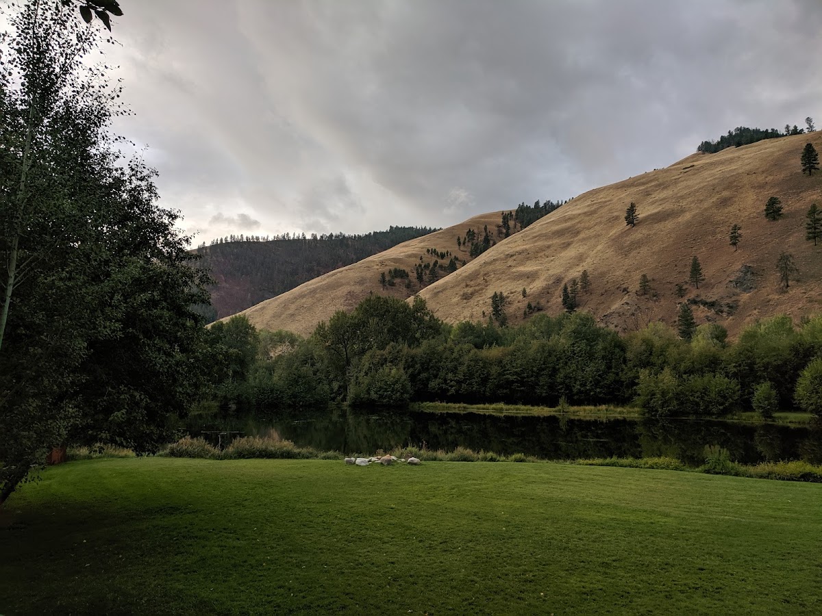 100 Acre Wood Lodge
