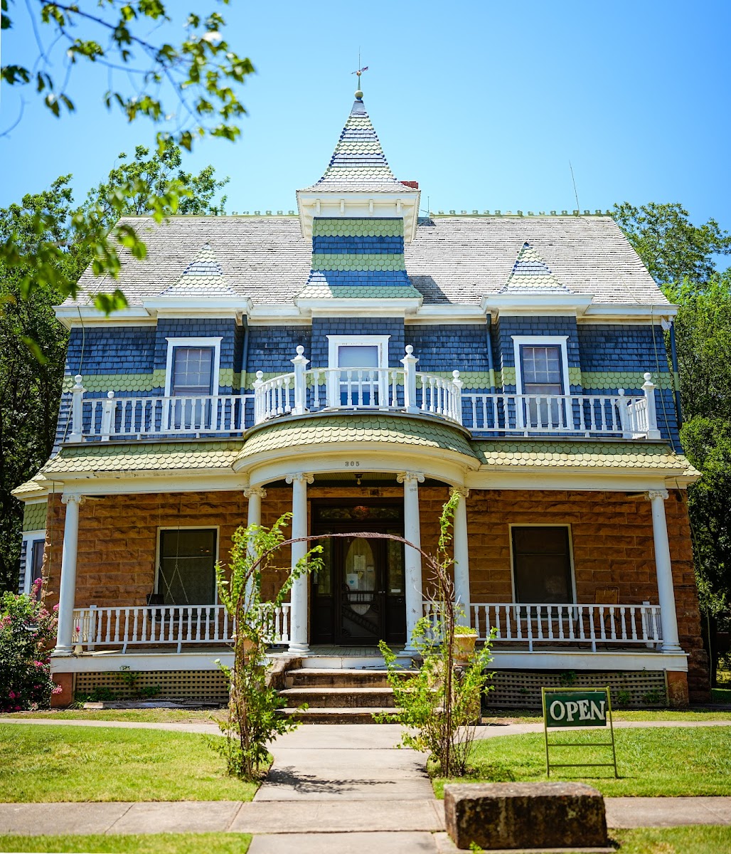 Fred and Addie Drummond Home