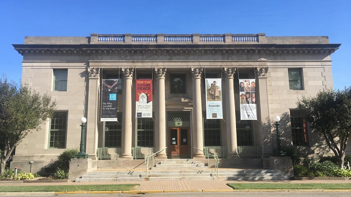 Holland Museum
