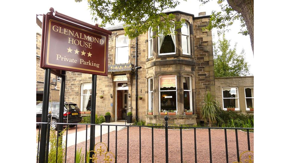Glenalmond House - Please book direct for our best rate