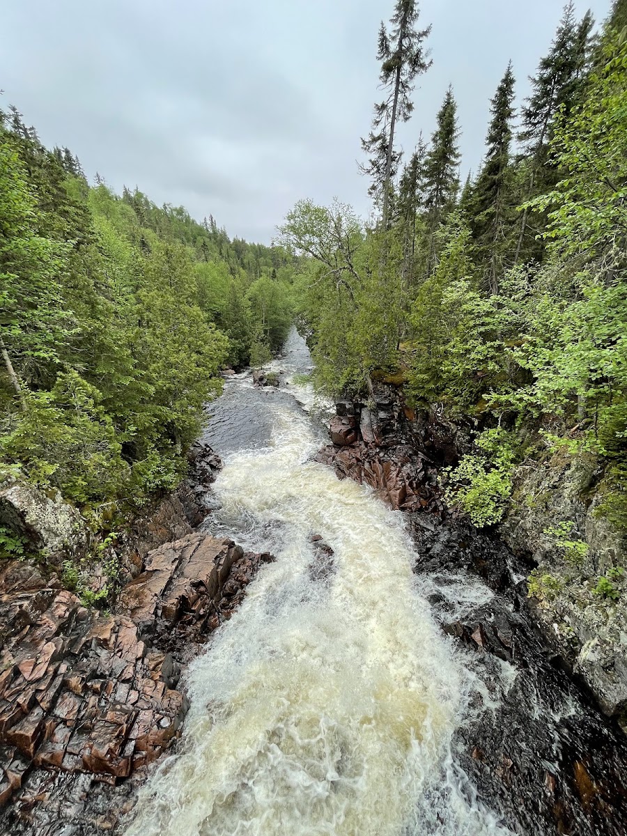 Rainbow Falls Provincial Park