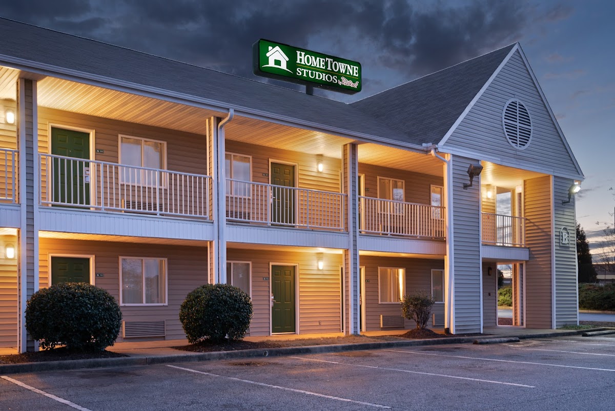 HomeTowne Studios Spartanburg - Asheville Highway