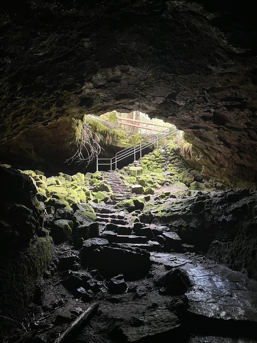 Ape Cave