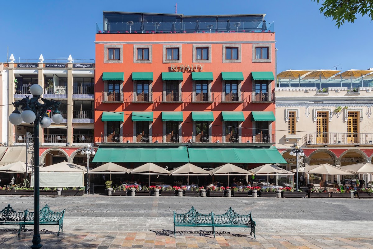 voco Royalty Puebla Downtown, an IHG Hotel