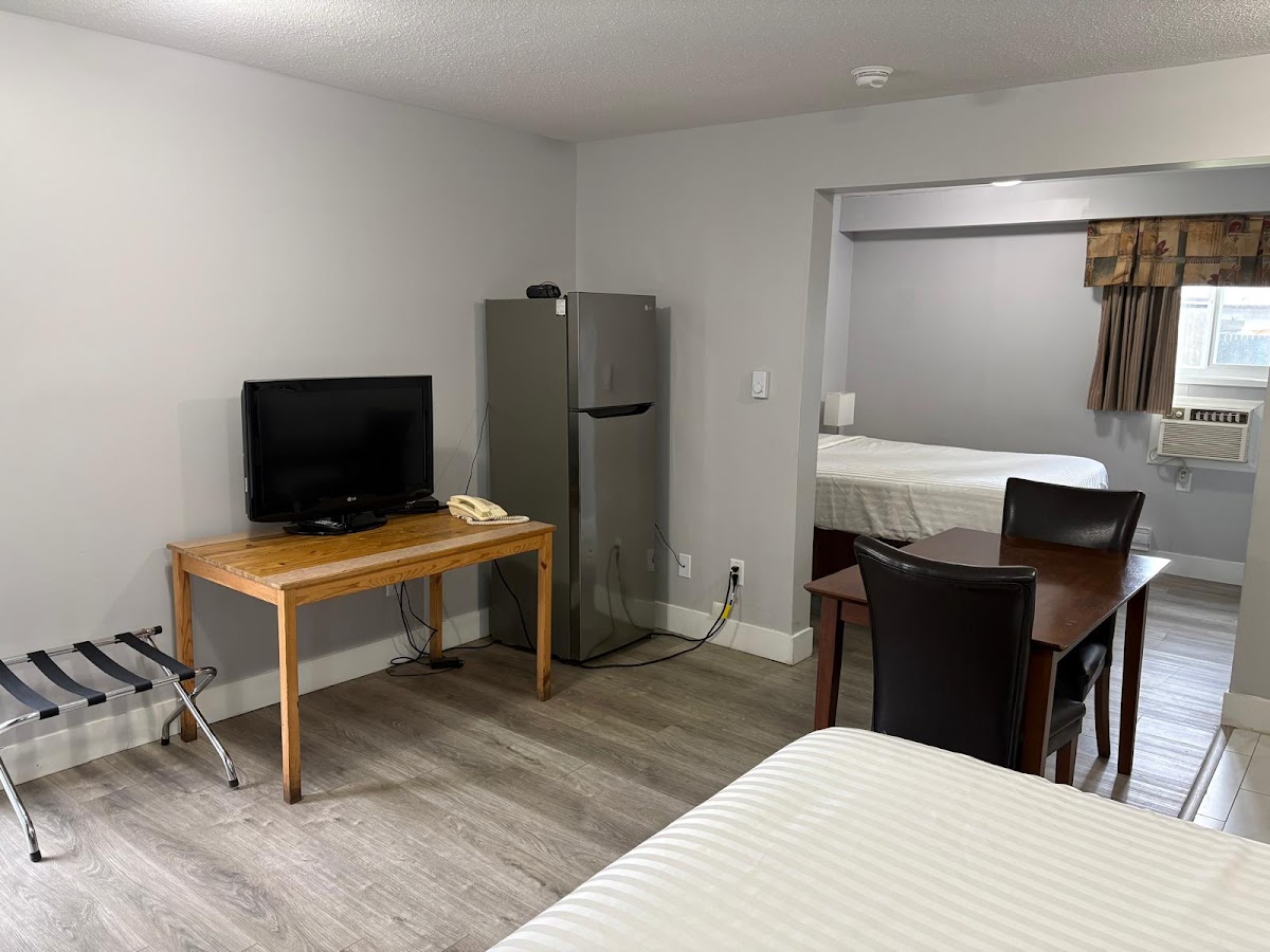 Hope Inn & Suites photo 2