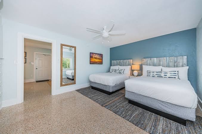The Roth Hotel photo 2