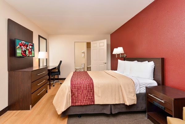 Red Roof Inn Marietta photo 2