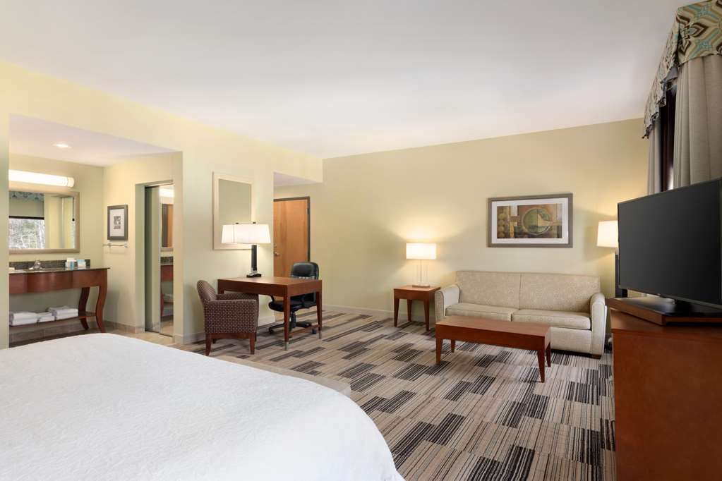 Hampton Inn & Suites Birmingham East Irondale photo 2