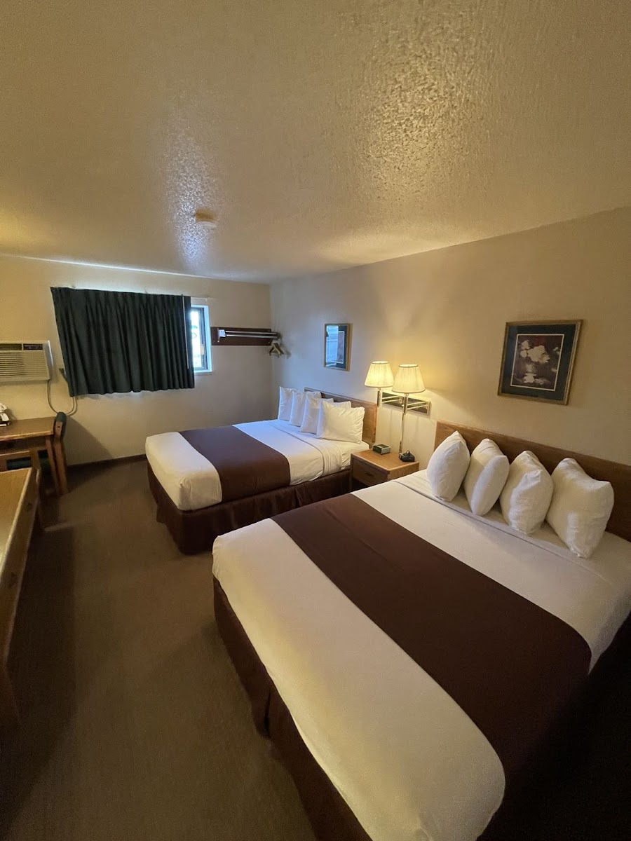 Americas Best Value Inn Torrington photo 2