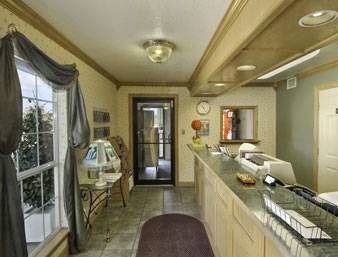 Travelodge by Wyndham Little Rock Airport photo 3