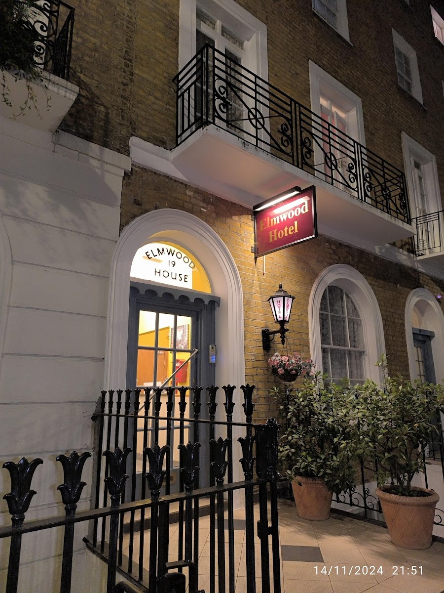 Elmwood Hotel photo 3