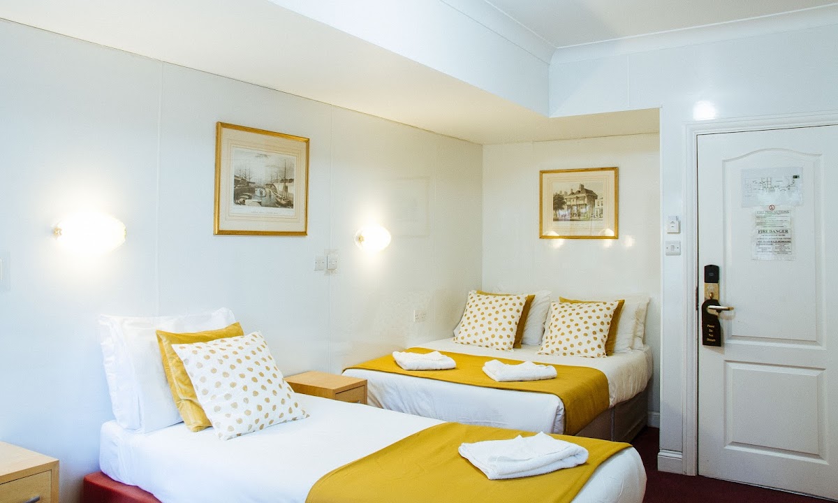 Lord Kensington Hotel photo 2