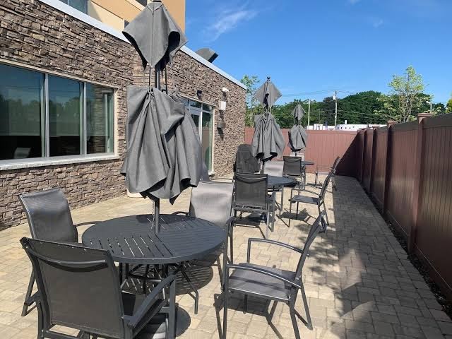 Fairfield by Marriott Inn & Suites Boston Walpole photo 2