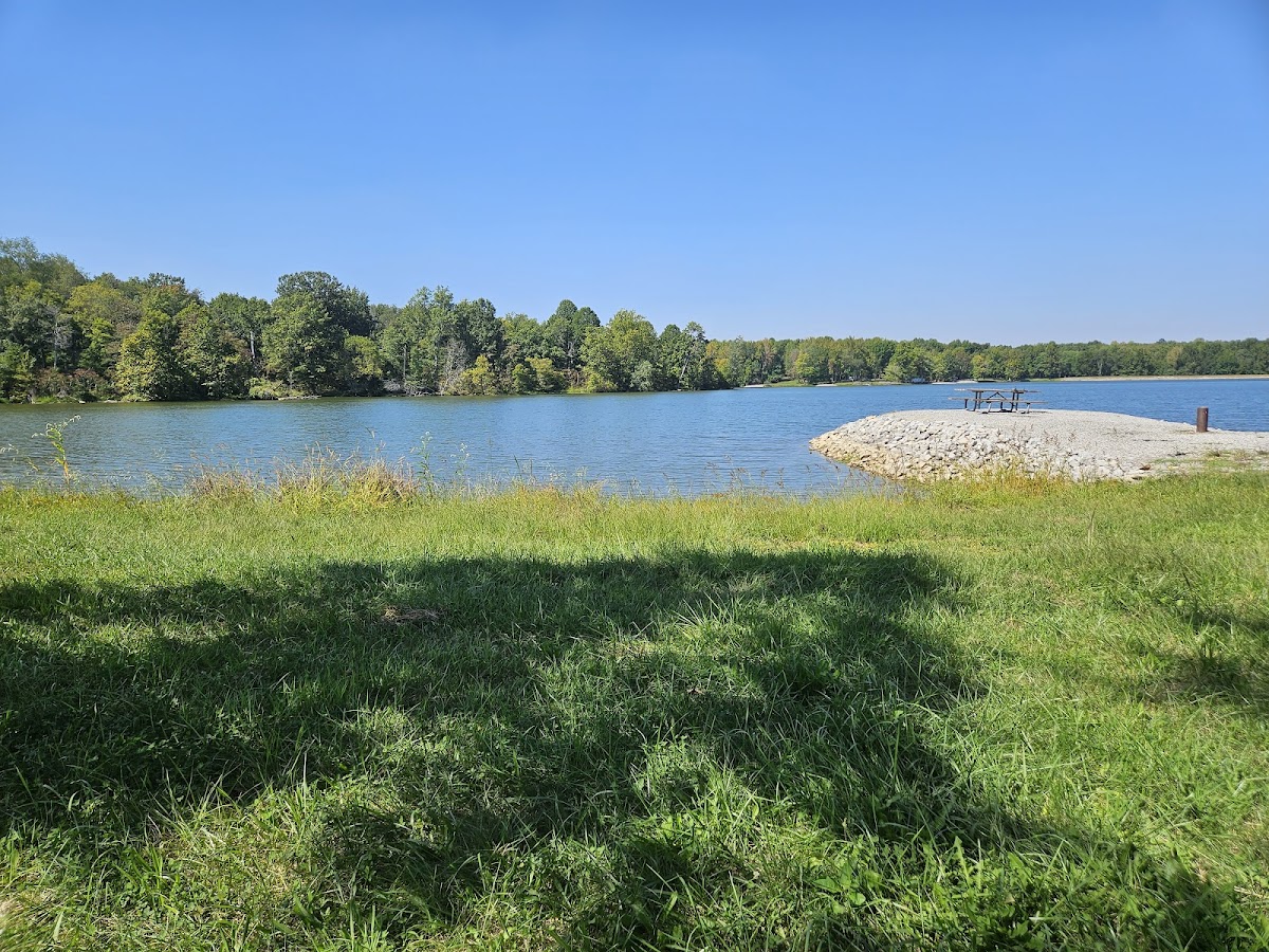 Cap Mauzy Lake