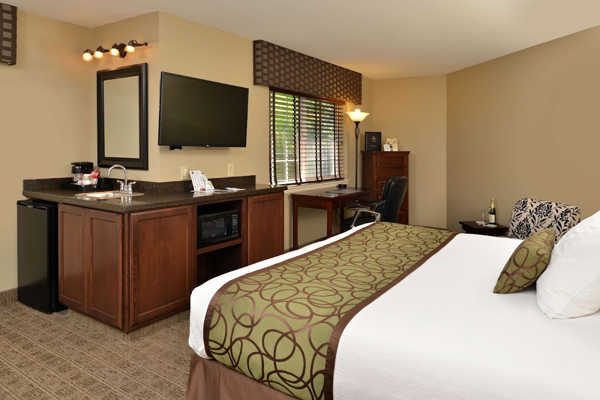 Best Western Plus Kennewick Inn photo 2